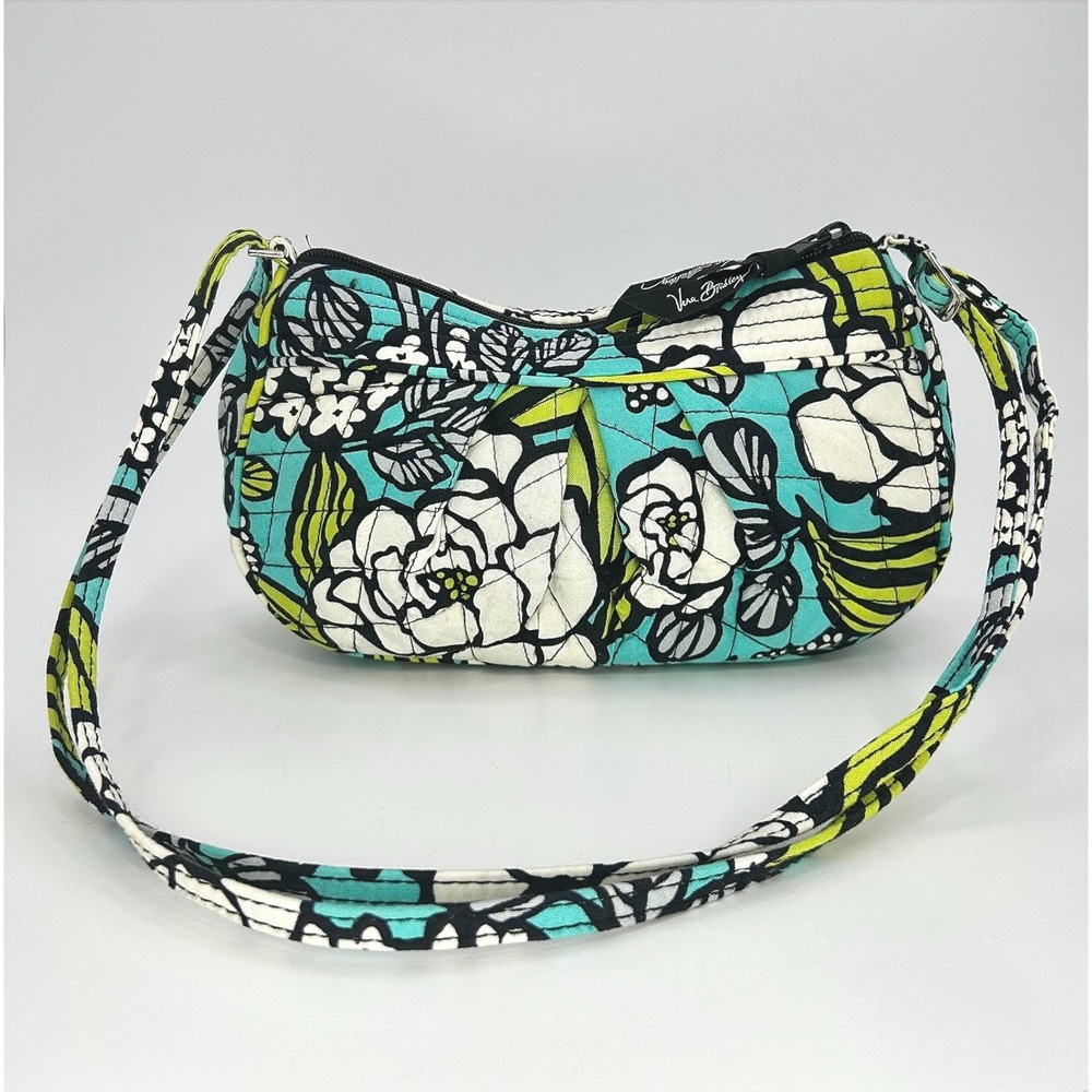 Vera Bradley Blue Floral Quilted Crossbody Bag Small‎ Adjustable Strap Boho